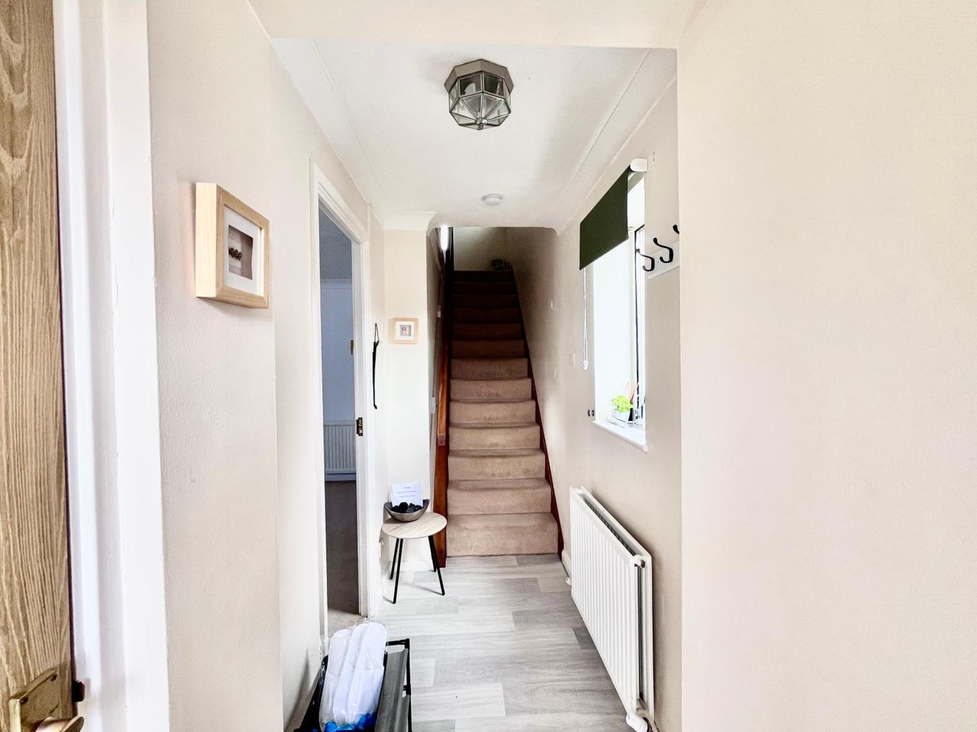 Lush House Close To Ashford Town Centre With Driveway Kültér fotó